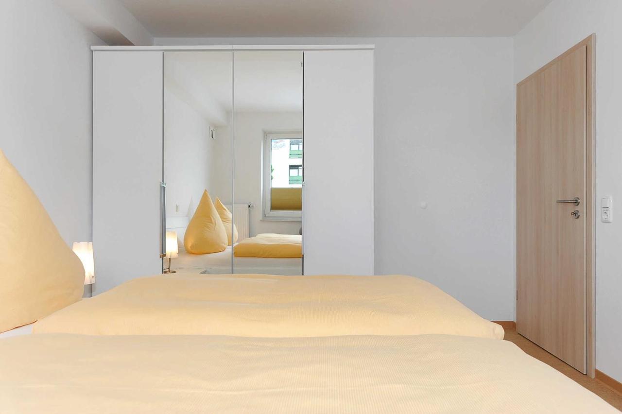 Апартаменти Haus Leuchtturm Бензерзіль Екстер'єр фото
